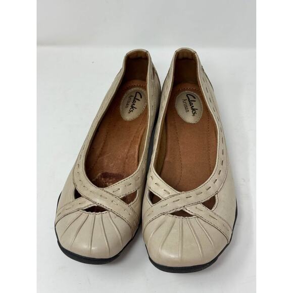 Clarks Artisan Leather Flats Balletcore Slip On Casual Shoes Comfort Walking 8 - Picture 10 of 10